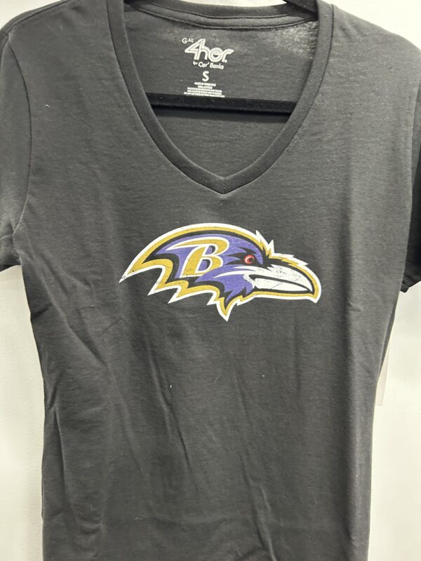 Baltimore Ravens V Neck   Ladies Black V- Neck Top with distressed logo